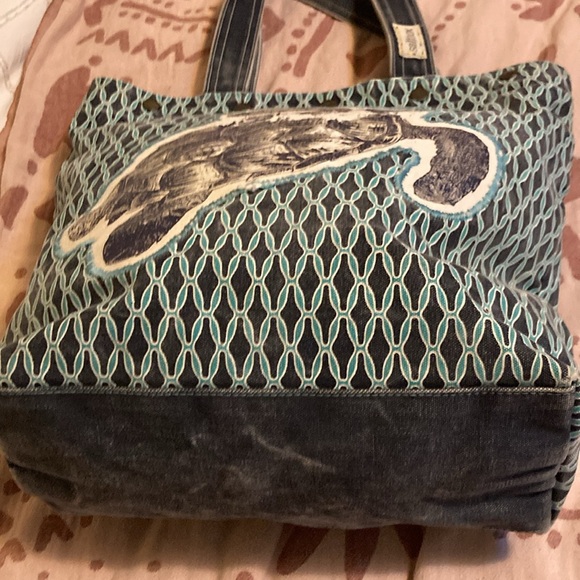 Salt box sea turtle canvas beach tote - Picture 10 of 15